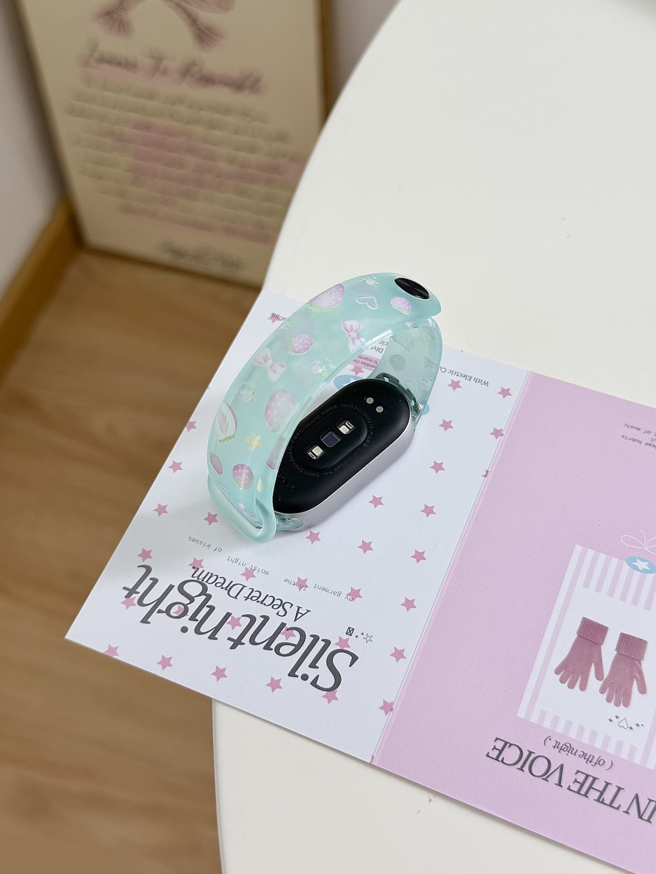 Super Cute Strawberry Bow Prin - đánh giá và giá Watch Smartwatch Android