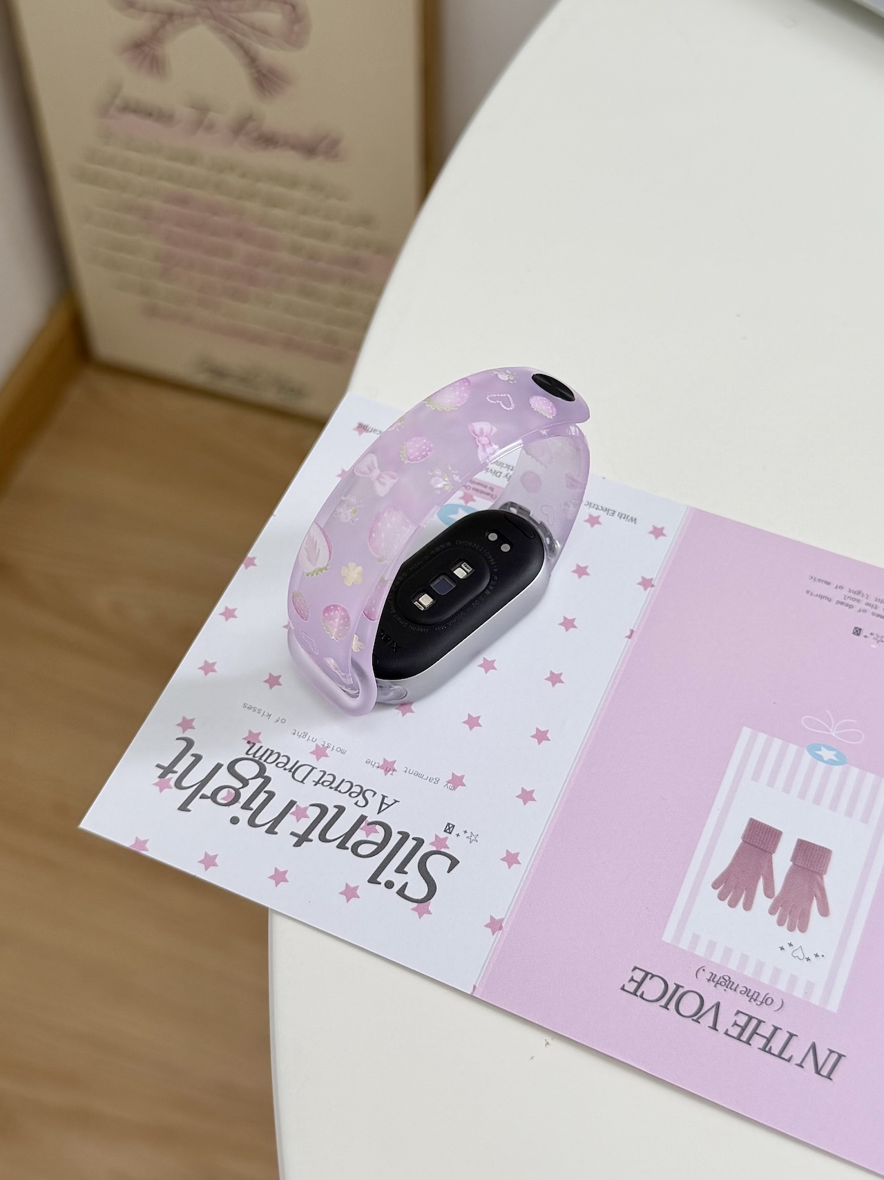 Super Cute Strawberry Bow Prin - đánh giá và giá Watch Smartwatch Android